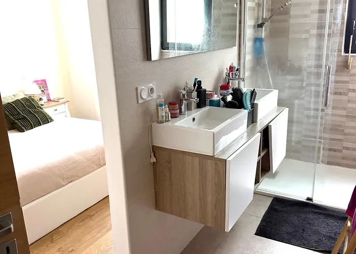 Villa 3 Faces Avec Piscine