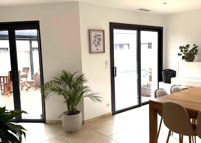 3 Faces Avec Piscine * Ponteilla