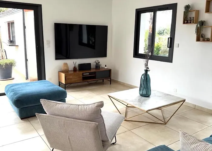 3 Faces Avec Piscine Villa